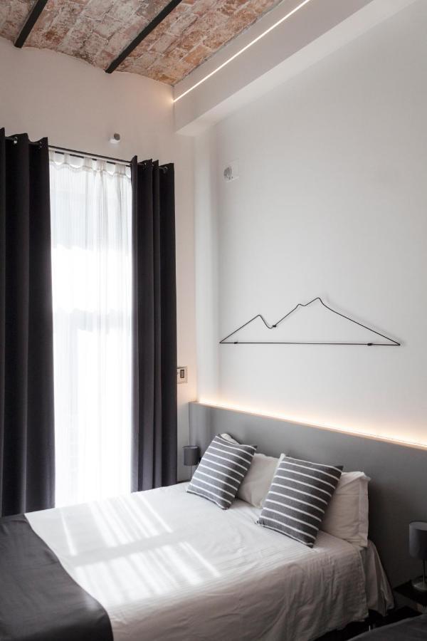 נאפולי Vesucharme Suite Luxury Room מראה חיצוני תמונה