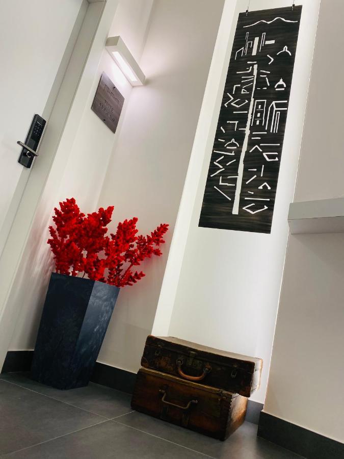 נאפולי Vesucharme Suite Luxury Room מראה חיצוני תמונה