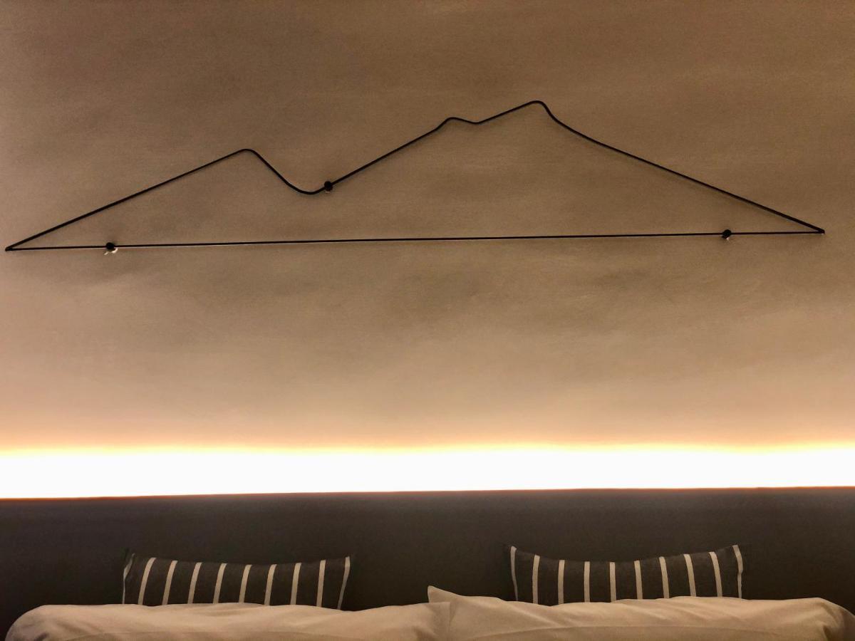 נאפולי Vesucharme Suite Luxury Room מראה חיצוני תמונה